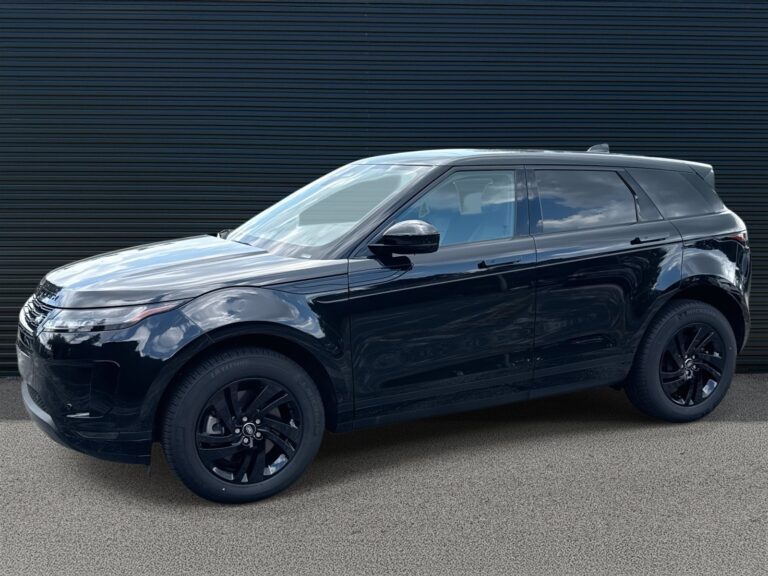 2024 Land Rover Range Rover Evoque Core S