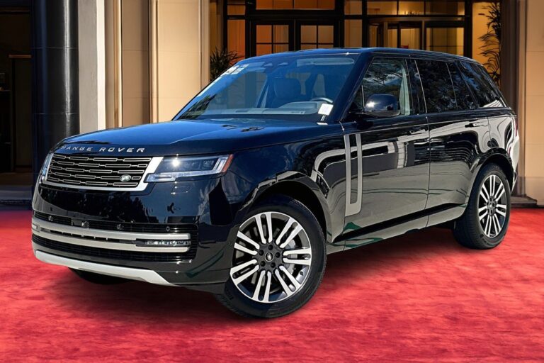2025 Land Rover Range Rover SE
