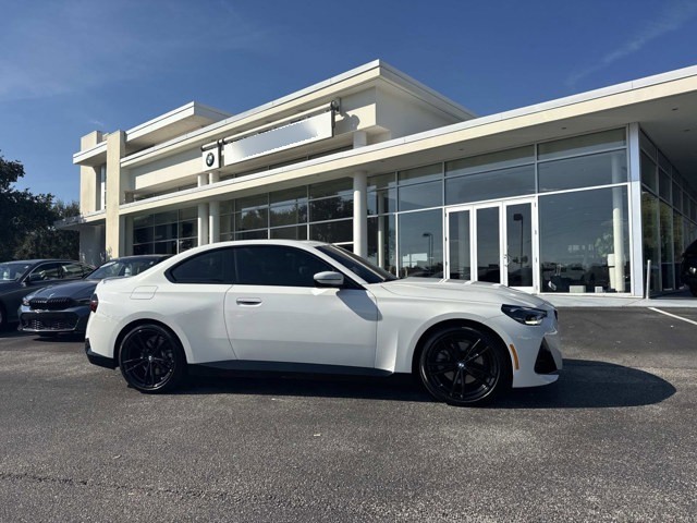 2024 بي إم دبليو 230i