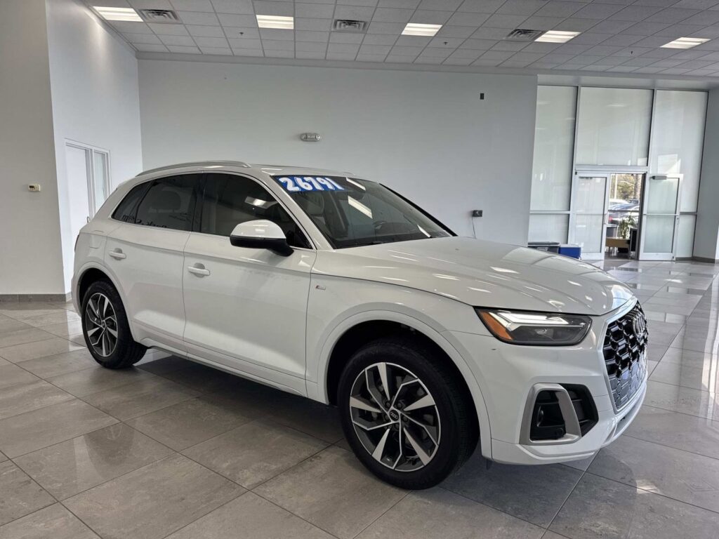 2022 Audi Q5 Premium