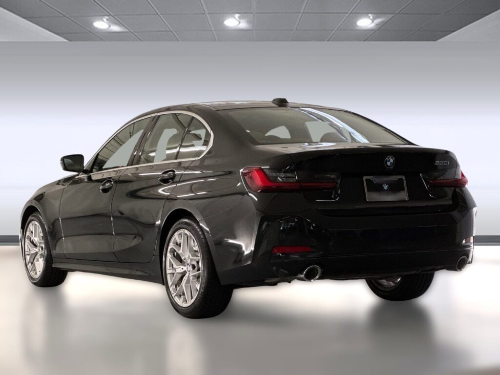 2025 بي إم دبليو فئة 3