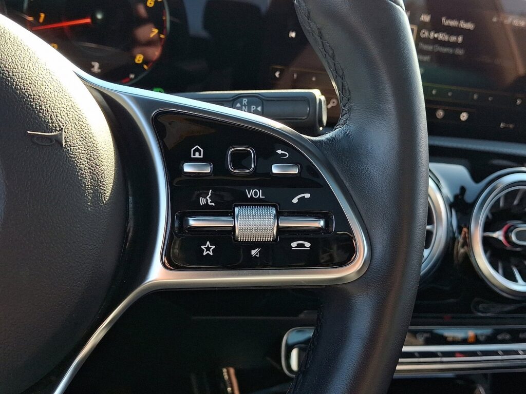 2023 Mercedes CLA 250