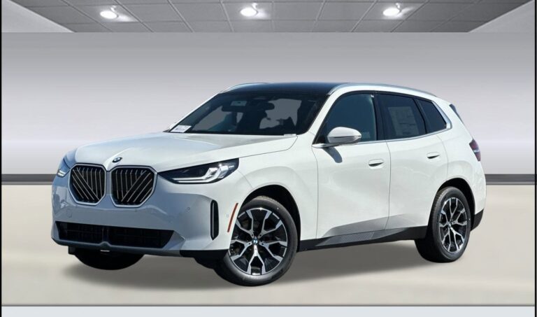 2025 BMW X3 30i