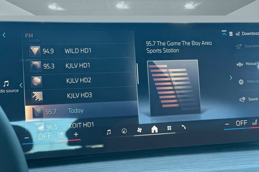 2025 بي إم دبليو i4 eDrive40