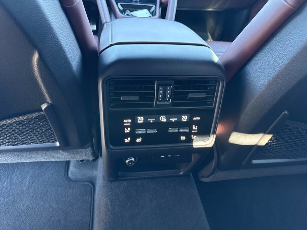 2024 بورشه كاين S