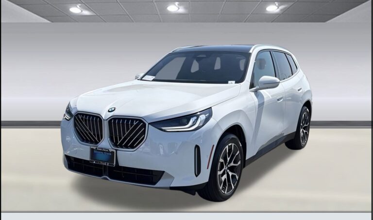 2025 BMW X3 30i
