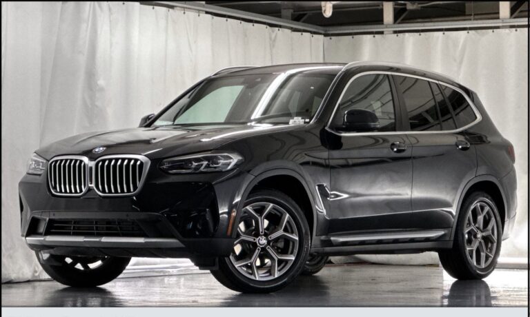 2022 بي إم دبليو X3 30i