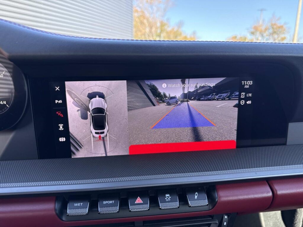 2022 Porsche 911 Carrera