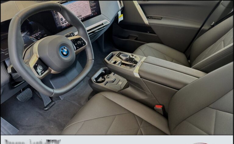 2025 BMW iX 50