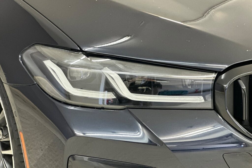 2023 بي إم دبليو 5 فئة