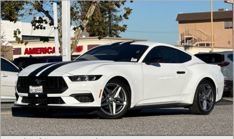 2024 فورد موستانج