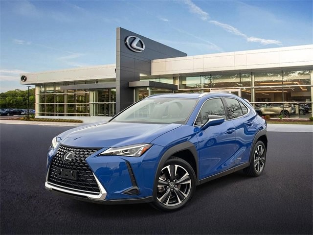 2022 لكزس UX 200