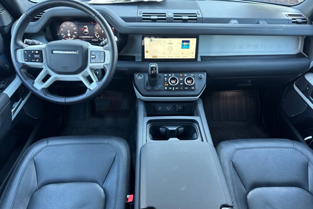 2024 Land Rover Defender 110 S