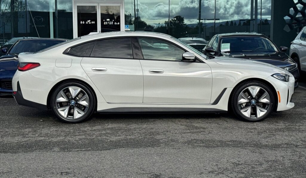 2023 BMW i4 eDrive35