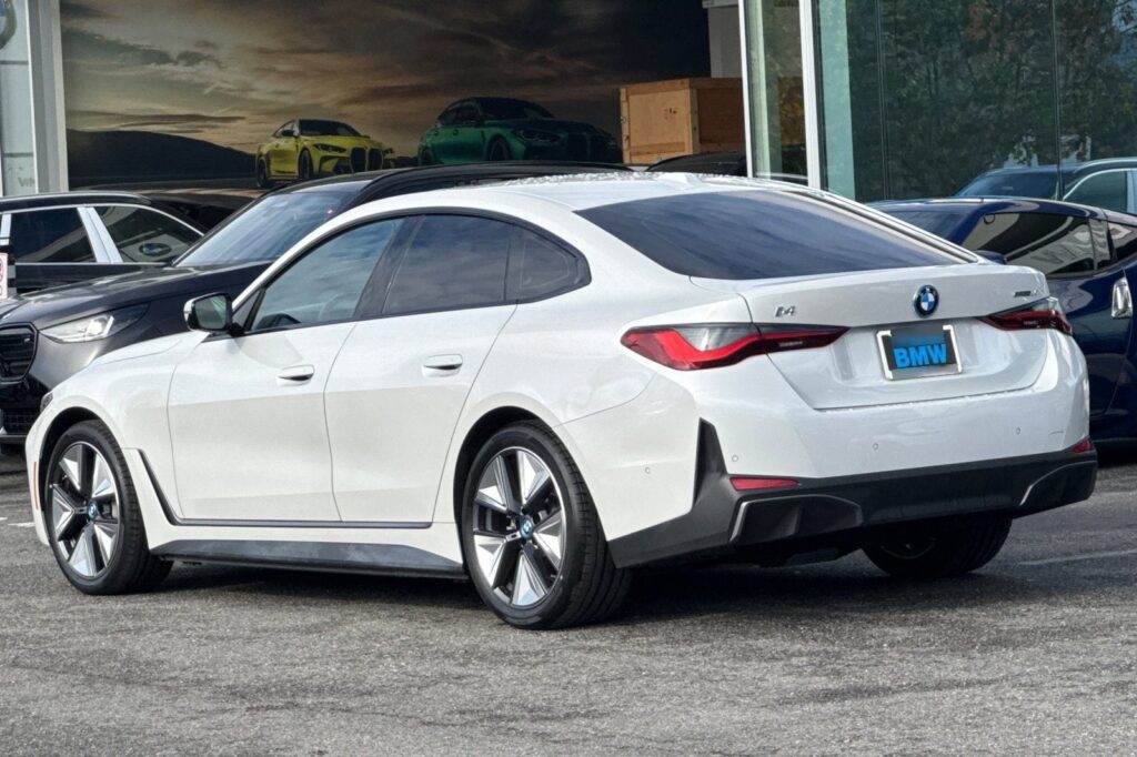 2023 BMW i4 eDrive35