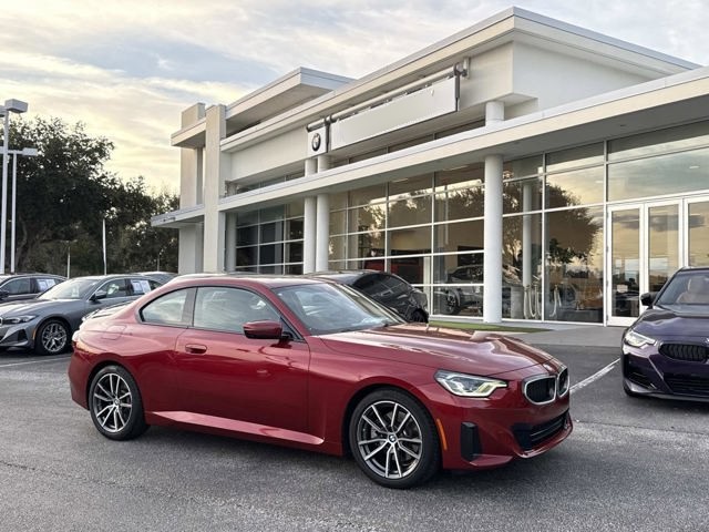 2025 بي إم دبليو 230i