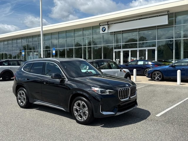 2025 BMW X1 28i